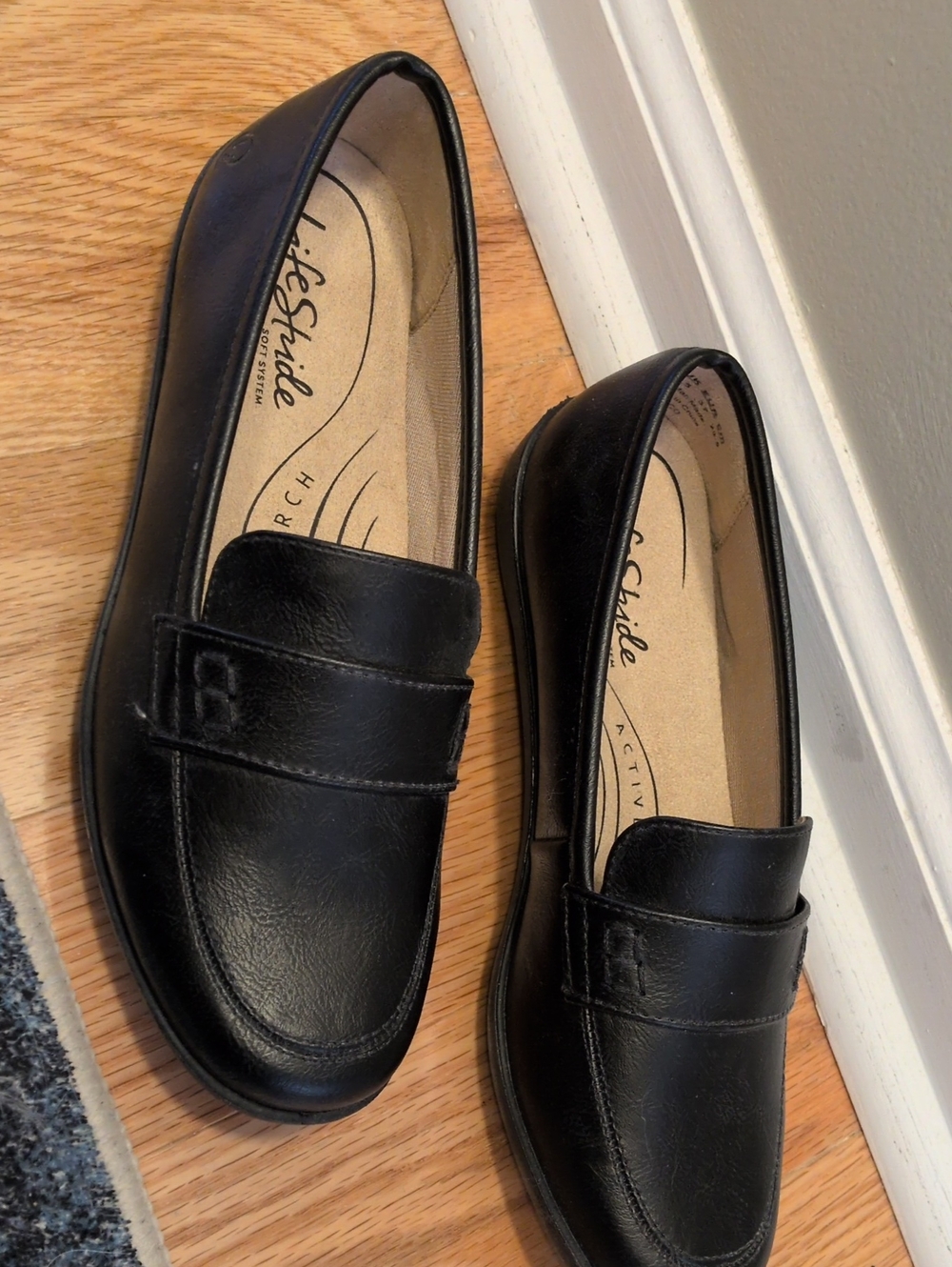 Life Stride Black Women’s Slip-On Loafers